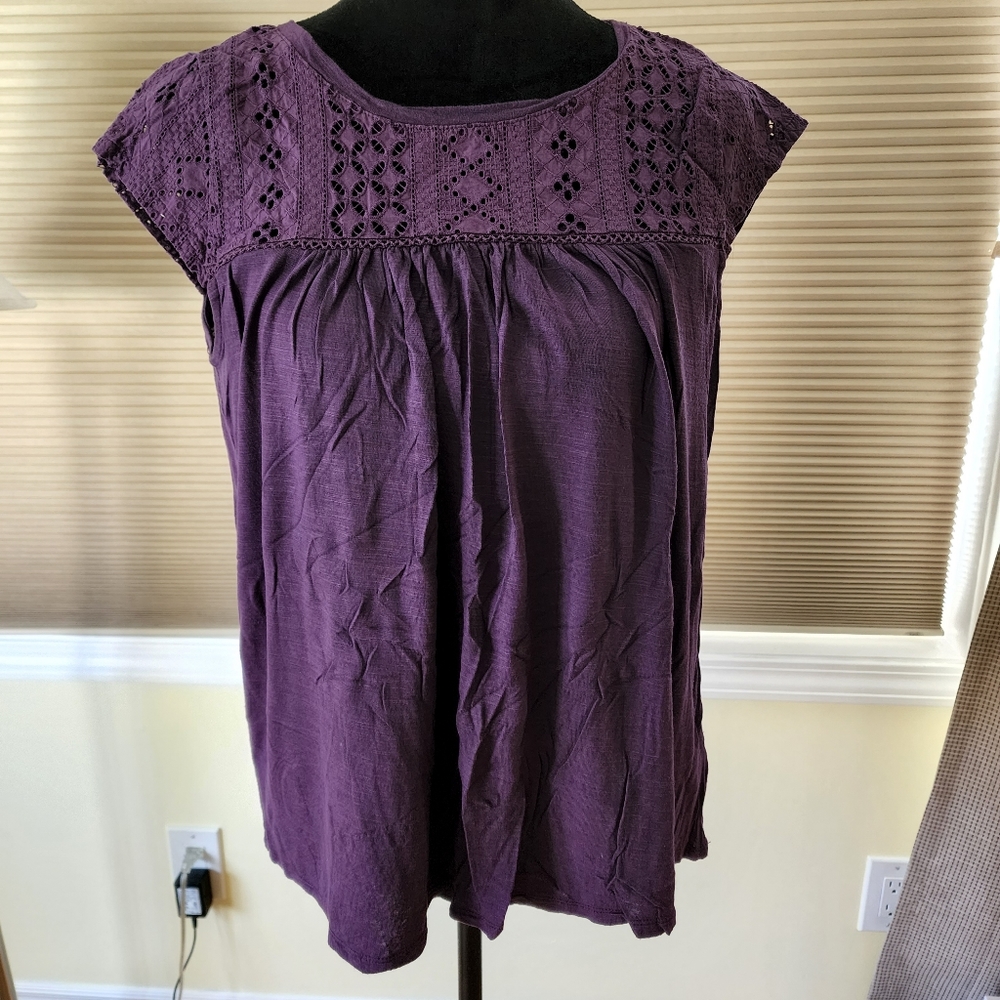 Women's short sleeved top